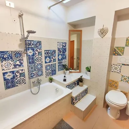 Casa Cristina A Due Passi Dal Mare E Dal Centro *