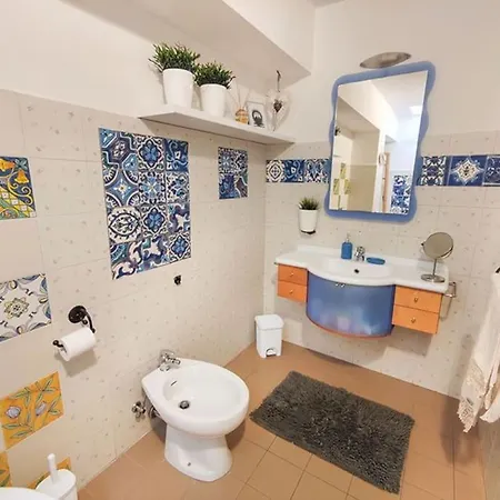 Casa Cristina A Due Passi Dal Mare E Dal Centro